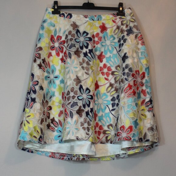 Eva Franco by Anthropologie Floral Embroidered  Midi Skirt   1X/ 16-  18W - Picture 2 of 6